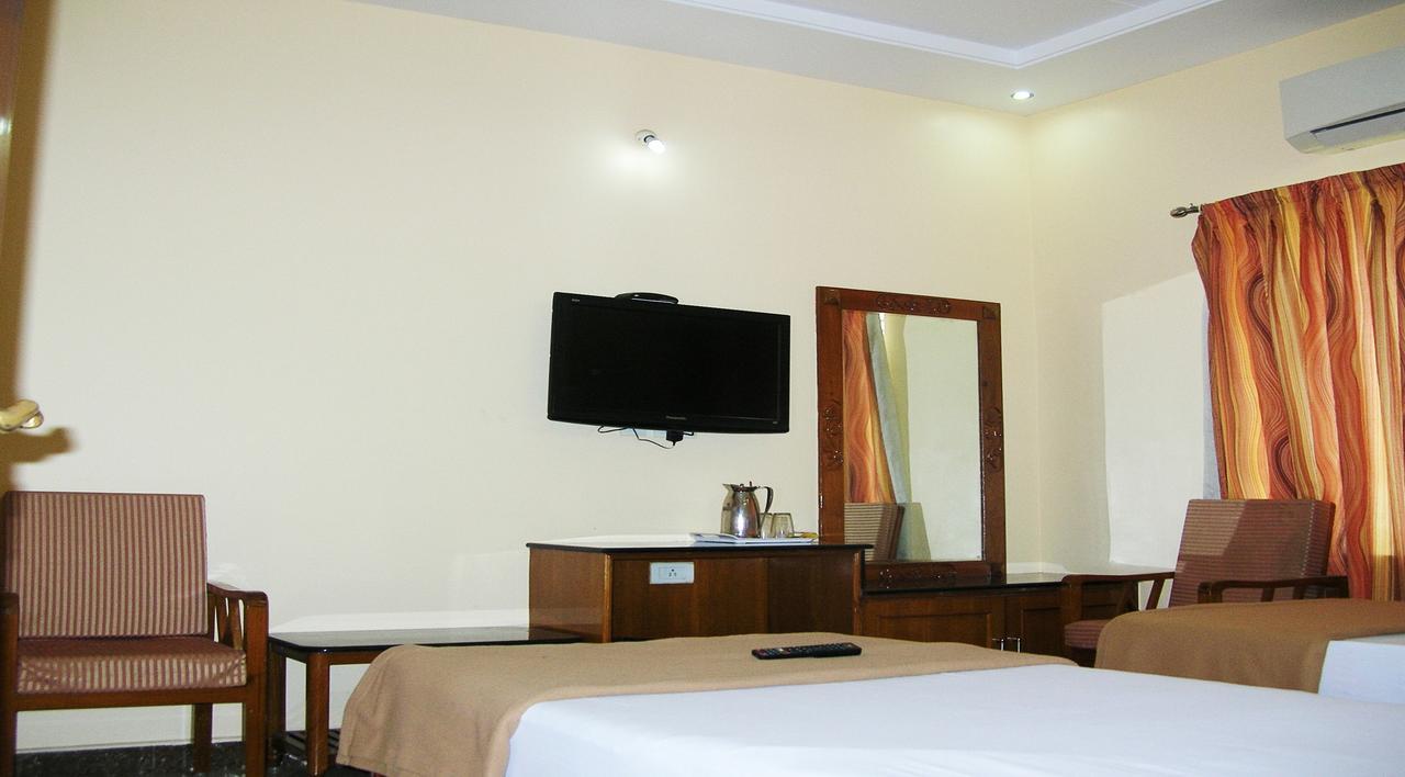 Athidhi Residency Ξενοδοχείο Τιρουπάτι Εξωτερικό φωτογραφία