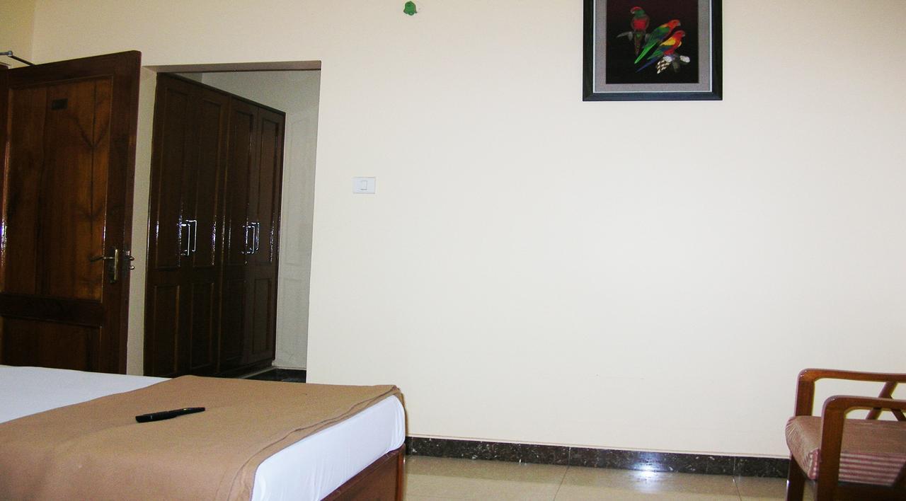 Athidhi Residency Ξενοδοχείο Τιρουπάτι Εξωτερικό φωτογραφία