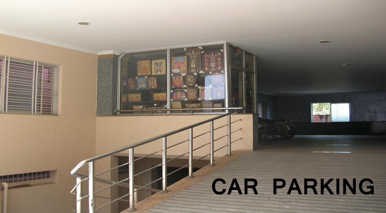 Athidhi Residency Ξενοδοχείο Τιρουπάτι Εξωτερικό φωτογραφία